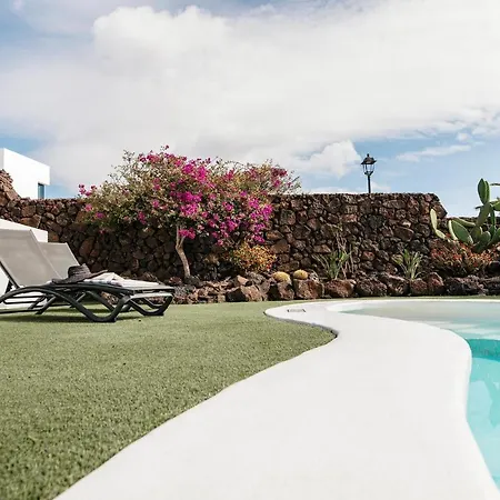Вілла Tijuana - 3 Bedroom - Perfect For Families - Great Pool Area - Pool Table Пуерто-дель-Кармен